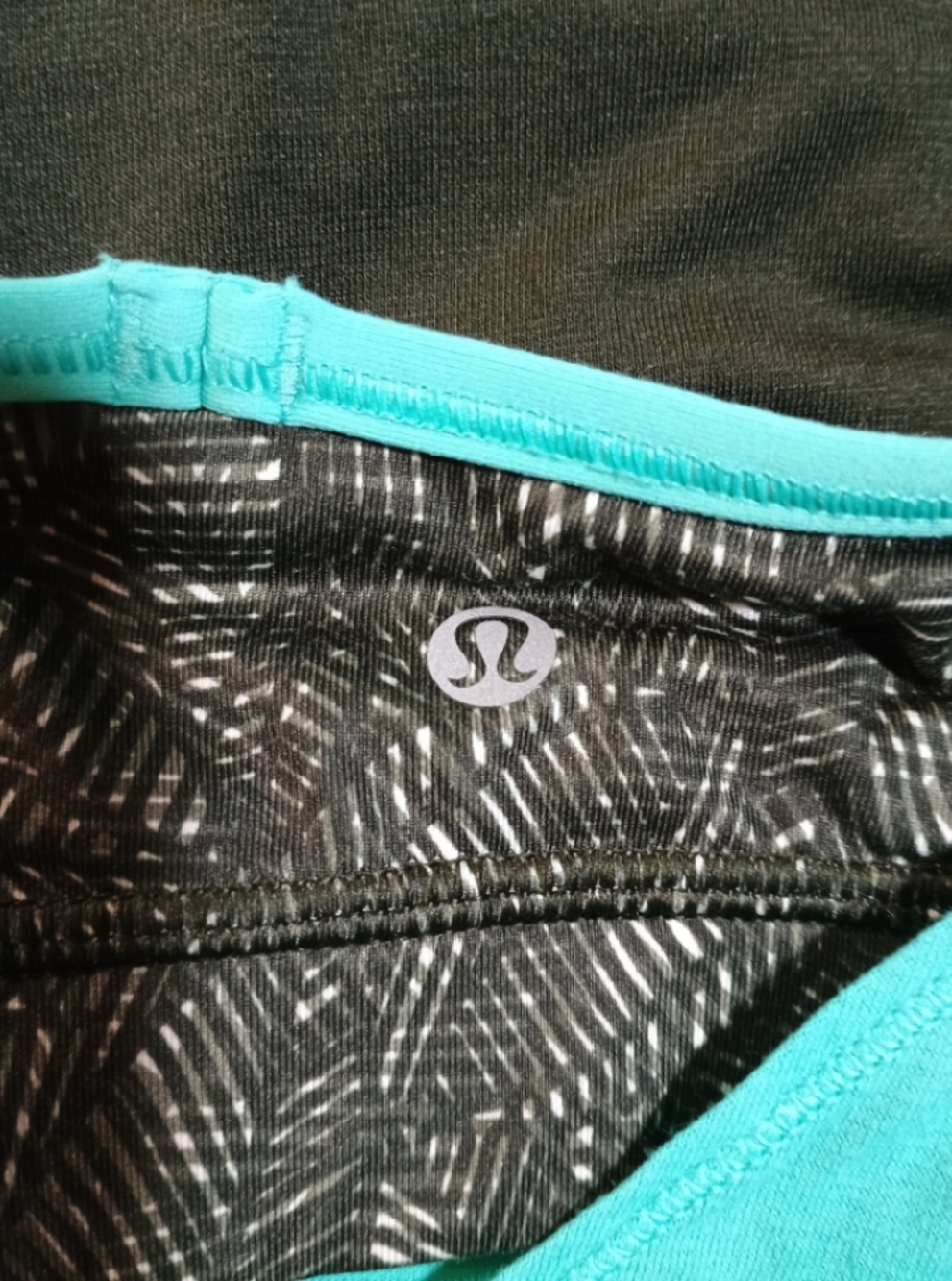 lululemon athletica Teal V-Neck Racerback Camisole - Picture 3 of 3